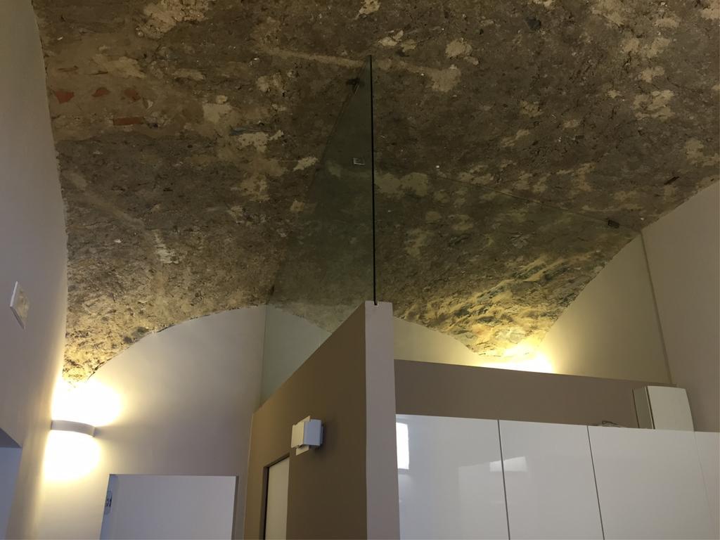 Piazza Alario Apartment Salerno Bagian luar foto